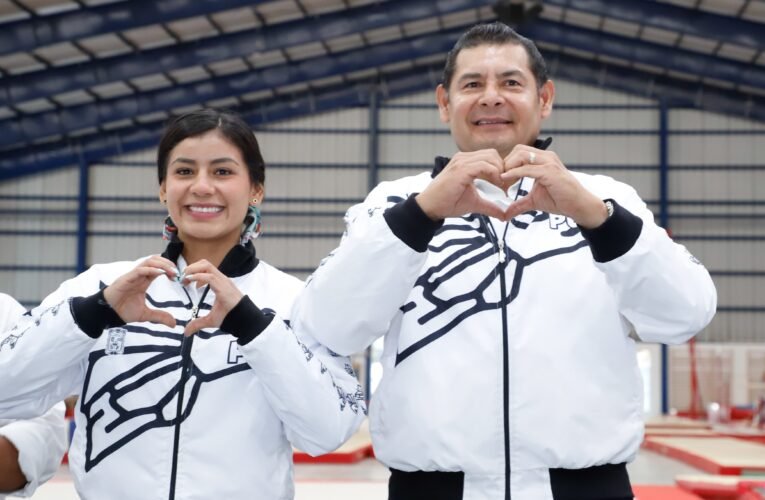 Alejandro Armenta declara al deporte política de Estado en Puebla