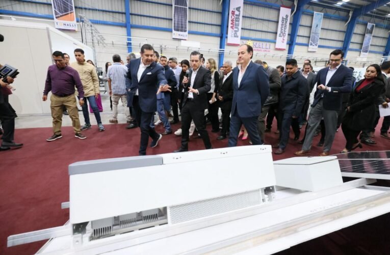 Puebla hace historia: inauguran la primera Fábrica de Paneles Solares “Tonalli” en México