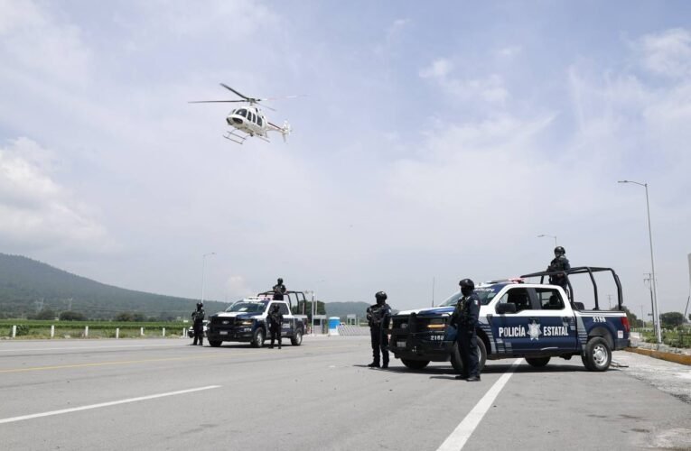 Gobierno de Puebla refuerza vigilancia en carreteras con patrullajes aéreos y terrestres