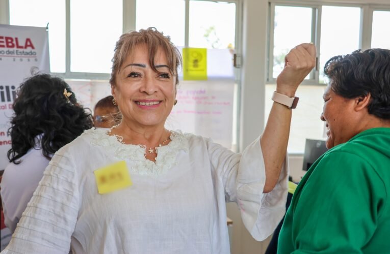 SEDIF impulsa talleres para prevenir violencia de género en Casas Carmen Serdán