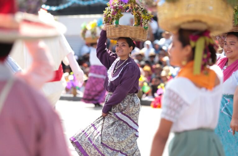 Huey Atlixcáyotl celebra 60 años como emblema cultural de Puebla