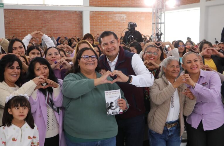 Más de 9 mil mujeres participan en 31 asambleas por la igualdad en Puebla