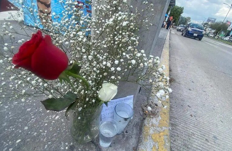 Madre de estudiante de la BUAP exige a la FGE autorización para cremar a su hija