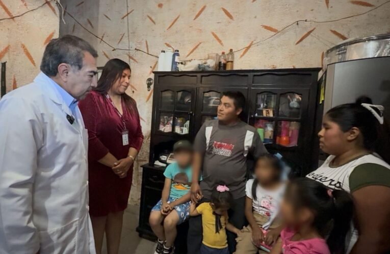 GOBIERNO ESTATAL BRINDA ATENCIÓN CERCANA Y PERMANENTE A FAMILIAS EN HUAUCHINANGO
